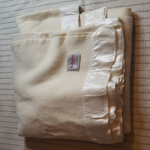 Vintage Haddon Han all wool de luxe quality cream blanket - Picture 1 of 2